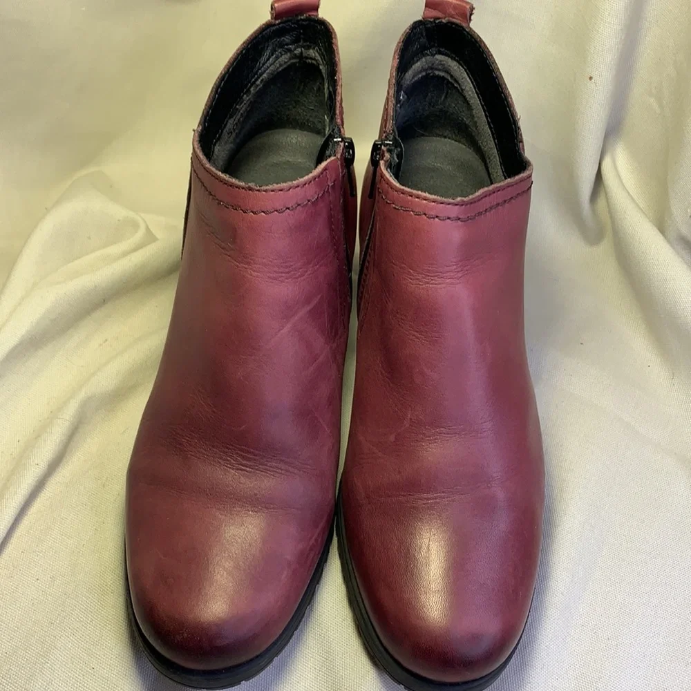 Spring step super soft leather ankle booties